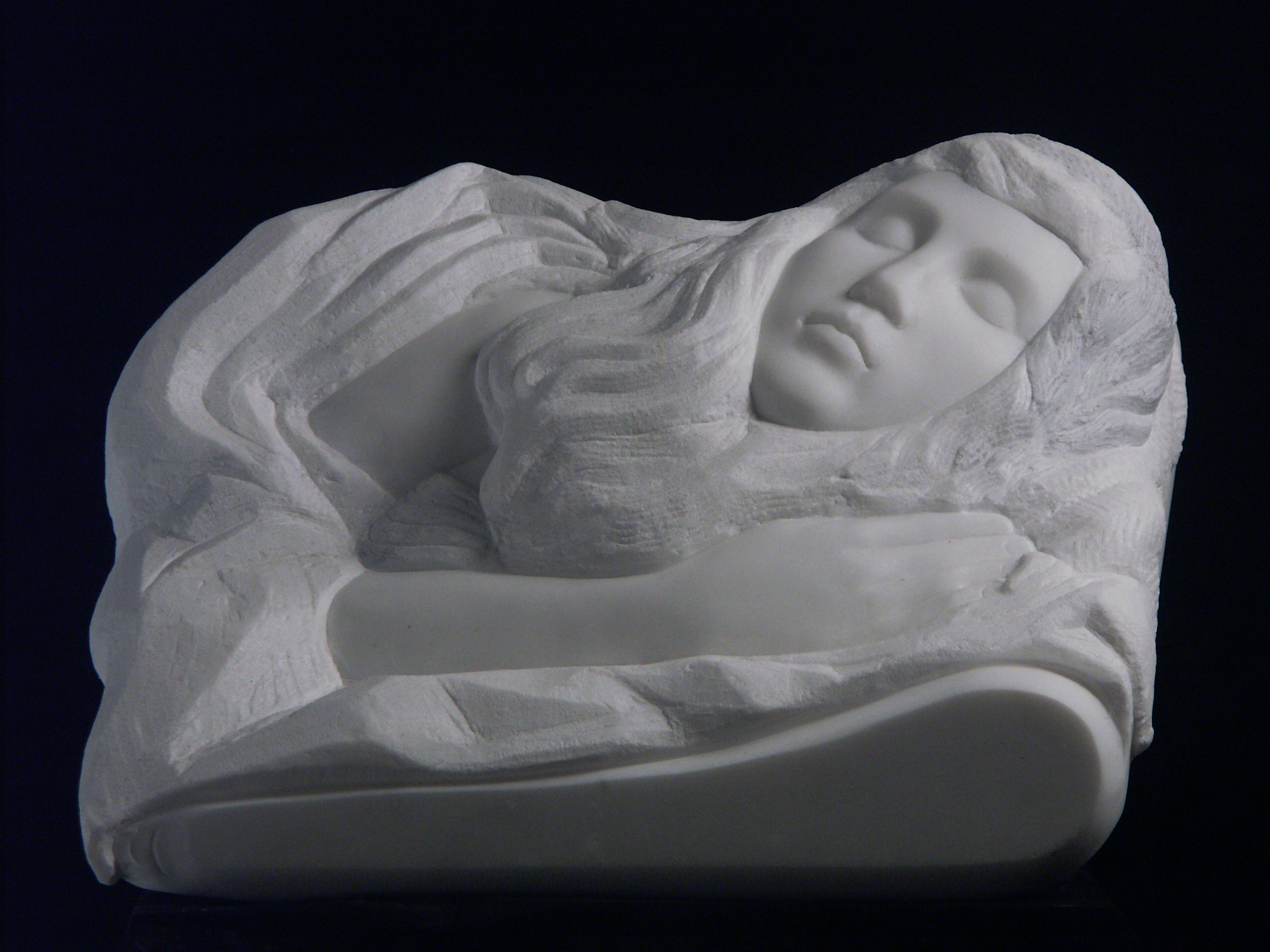 Immagine - marble sculpture by Berendina de Ruiter